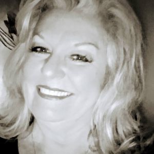 Meet your Posher, Carol